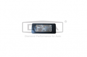 Подсветка номера крышки багажника левая VW Passat b7 12-15 USA LED новый неоригинал DPA