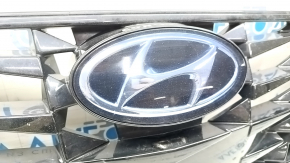 Грати радіатора grill з емблемою Hyundai Sonata 20-22 SEL, SEL Plus, Limited без парктроників, під радар, чорний глянець, пісок