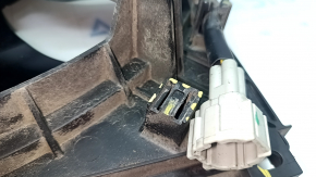Диффузор кожух радиатора в сборе Nissan Rogue 14-20 сломано крепление фишки