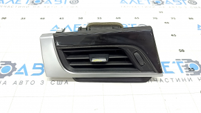 Накладка передней панели с дефлектором левая BMW X1 F48 16-22 черн глянец + хром, надломано крепление, вздулся хром
