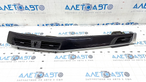 Накладка передньої панелі з дефлекторами права BMW X1 F48 16-22 чорний глянець + хром, зламане кріплення