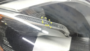 Фара передняя левая в сборе BMW X1 F48 16-19 LED, песок, паутинка, царапина, трещина в стекле