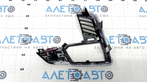 Накладка передньої панелі ліва BMW X5 G05 19-23 сіра
