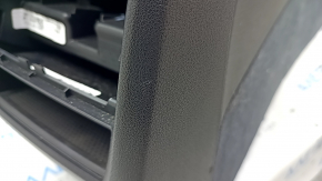 Консоль центральна підлокітник BMW X5 G05 19-22 чорна шкіра з підігрівом, подряпина, надрив