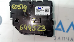 Кнопка контроль спуска BMW X5 G05 19-23 сломано крепление, дефект кнопки