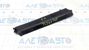 Дефлектор радиатора правый BMW 5 G30 18-23 4.4T
