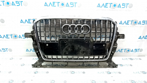 Решітка радіатора grill Audi Q5 8R 13-17 рест, під парктроніки, глянець, хром, пісок, облізла фарба, подряпини