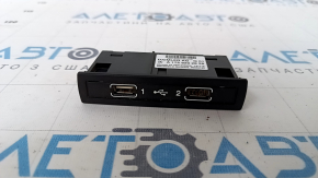 USB plug Carplay interface Mercedes CLA 14-19