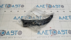 Решетка переднего бампера правая Toyota Prius V 15-17 рест OEM