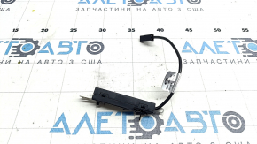 Antenna Amplifier задняя левая Ford Fusion mk5 19-20 сломано крепление