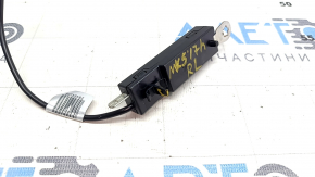 Antenna Amplifier задняя левая Ford Fusion mk5 19-20 сломано крепление