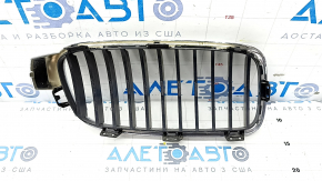 Решітка радіатора grill ліва BMW 3 F30 4d 12-18