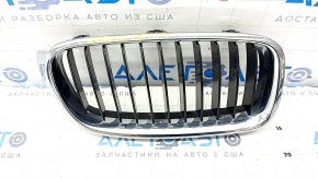 Решетка радиатора grill правая BMW 3 F30 4d 12-18