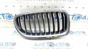 Решітка радіатора grill права BMW 5 F10 14-16 хром, Base, зламані кріплення, пісок, потерта