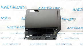 Перчаточный ящик, бардачок Audi A4 B8 08-16 без CD CHANGER коричневый, царапина