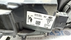 Фара передня права в зборі Audi A3 8V 15-16 xenon hid, з нижнім кріпленням, пісок