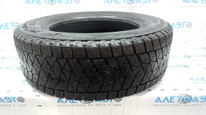 Шина R17 235/65 Bridgestone Blizzak DM-V2 2020 зима 5мм потріскана