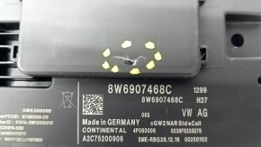 Interface Control Module Audi Q7 16-19 надломан корпус