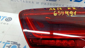 Ліхтар внутрішній кришка багажника правий Audi A6 C7 16-18 рест, подряпини