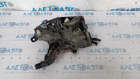 Блок предохранителей подкапотный Toyota Camry v55 15-17 2.5 usa в сборе с корпусом, надломаны крепления