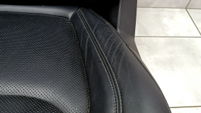 Водительское сидение Jeep Cherokee KL 19-23 с AIRBAG, кожа черная с перфорацией, электро, примято, потерто, под чистку, царапины на накладке