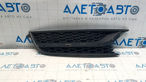 Решетка переднего бампера правая VW Passat b7 12-15 USA без птф OEM