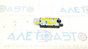 Amplifier Antenna Chevrolet Bolt EV 17-23 сломано крепление