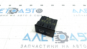 USB Hub Chevrolet Bolt EV 22-23 задній