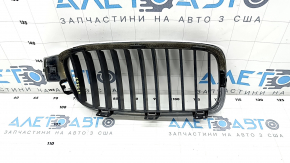 Решітка радіатора grill ліва BMW 3 F30 4d 12-18 пісок, скол