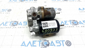 Підсилювач гальмівний brake booster Toyota Prius V 12-17 іржавий