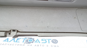 Накладка задньої стійки верхня права Lexus RX300 RX330 RX350 RX400h 04-09 сіра, подряпини, під хімчитську