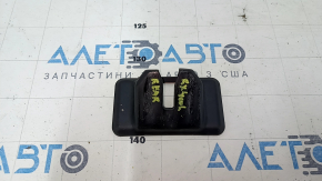 Накладка замка багажника Lexus RX300 RX330 RX350 RX400h 04-09 подряпини