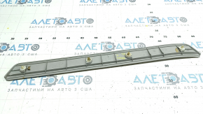 Накладка порога зовнішня передня ліва Lexus RX300 RX330 RX350 RX400h 04-09 сіра, потерта, подряпини