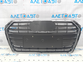 Решітка радіатора grill гола Audi A4 B9 17-19 мат