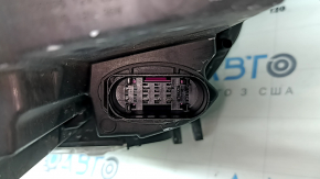 Фара передня права в зборі Audi A4 B9 17-19 Full LED, пісок, павутинка