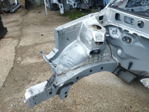Передняя правая часть кузова Lexus RX350, серебряный цвет, без повреждений