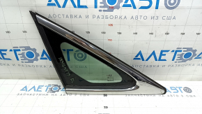 Форточка глухе скло задня ліва Honda Insight 19-22 хром, подряпини на хромі