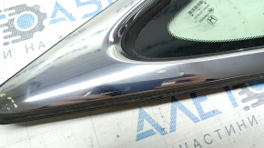Задняя левая форточка для Honda Insight 19-22, нормальное состояние стекла, отмечены следы использования.