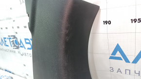 Накладка передней стойки нижняя правая Nissan Versa 12-17 черная, царапины