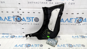 Накладка передней стойки нижняя правая Nissan Versa 12-17 черная, царапины