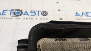 Верхняя крышка корпуса воздушного фильтра Toyota Camry v55 15-17 2.5 usa без расходомера, царапины, сломана кромка