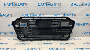 Решетка радиатора grill голая Audi A6 C8 19-23 под парктроники и радар, черный мат с хромом без эмблемы