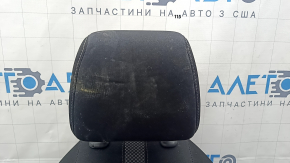 Часть подголовника водительского сидения Honda Civic, показаны следы эксплуатации и загрязнения.