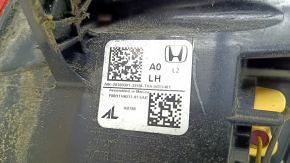 Фонарь внешний крыло левый Honda Accord 18-22 царапины