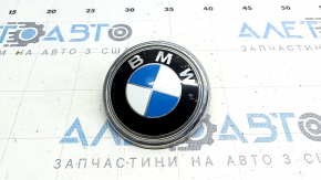 Эмблема значок BMW двери багажника BMW X5 F15 14-18 вздулась краска