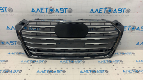 Решетка радиатора grill голая Audi A5 F5 18-19 черный мат+хром без эмблем