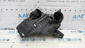 Корпус воздушного фильтра Honda Insight 2019-2022, ракурс сзади