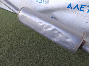 Задняя часть выпускной системы Honda Accord 2018-2022, visible imperfections on muffler.
