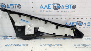 Боковой вид накладки задней стойки нижней левой, подходящей для BMW X5 F15 14-18.