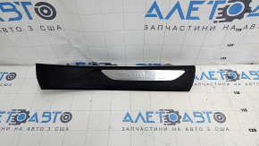Накладка порога задняя правая BMW X5 F15 14-18 черная под 3 ряда с хром вставкой, царапины, вмятины